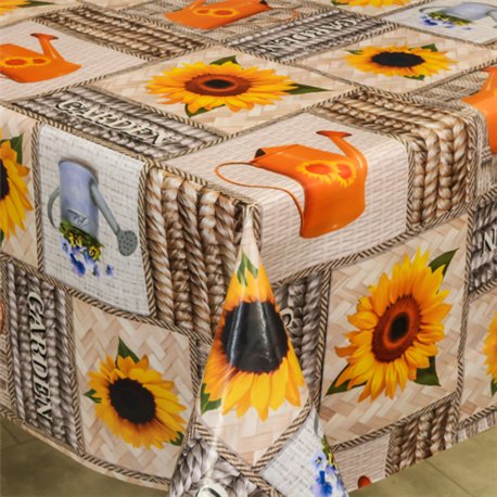 Клеенка 1,40*20м рулон фотопечать 3-х шаровая 252A